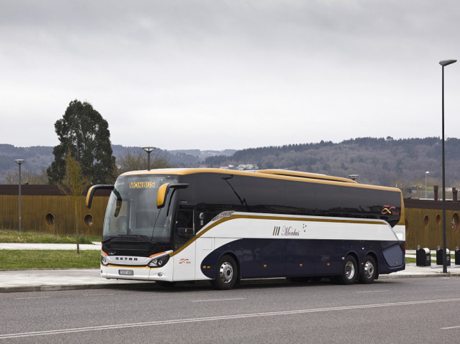 Transporte urbano de Santiago: los sindicatos denuncian falta de información sobre el retraso de nóminas y amenazan con huelga