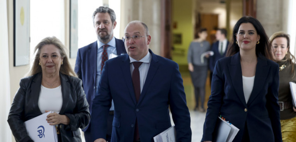 El PP recuerda a Sánchez el “mandato constitucional” de presentar los PGE y no descarta ir a la Justicia
