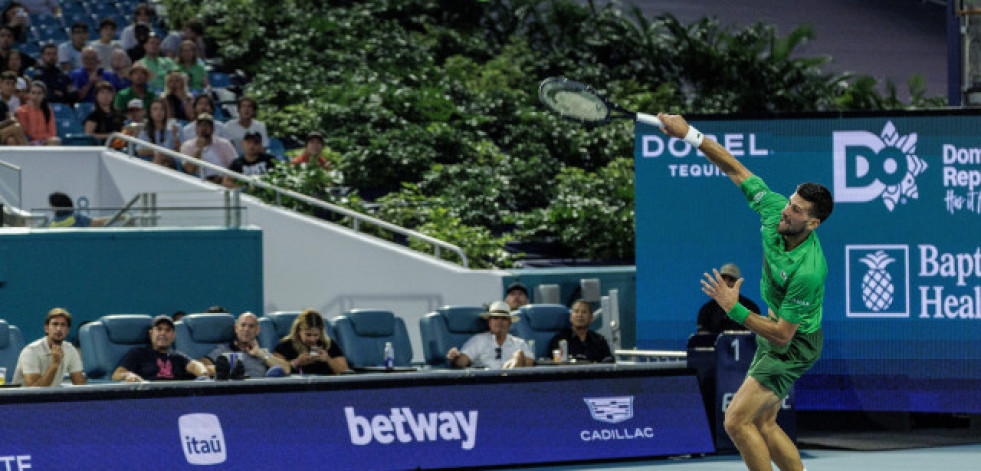 Djokovic no falla ante Korda y se cita con Dimitrov en semifinales