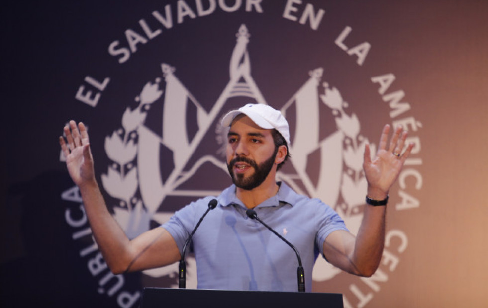 Bukele dice que los nuevos deportados por EE.UU. a El Salvador son 