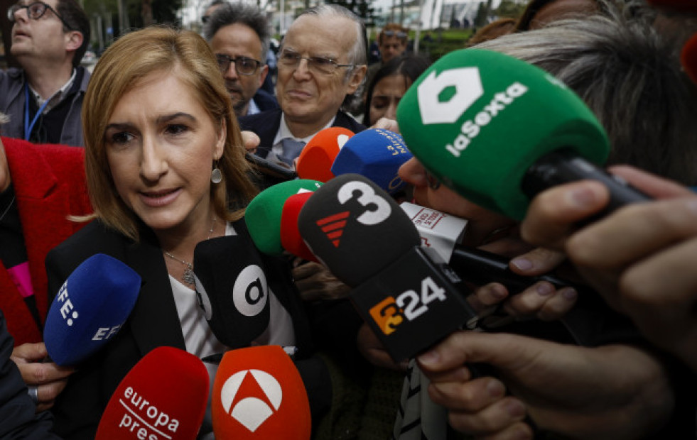 Salomé Pradas admite entre sollozos que no tenía experiencia en gestión de Emergencias