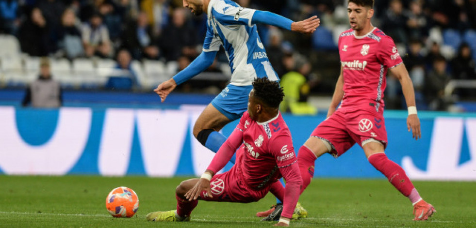 Deportivo y Tenerife igualan a limitaciones (0-0)