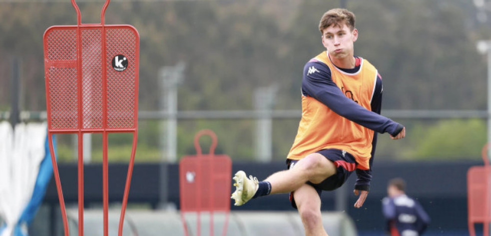 El canterano David Carreira se estrena en un entrenamiento del Dépor