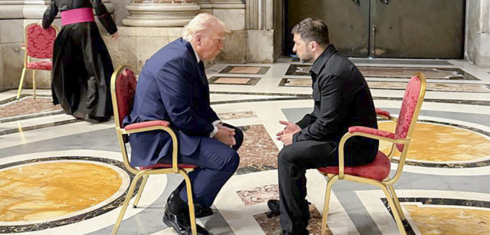 El Vaticano 'sienta' a hablar a Trump y Zelenski en el funeral de Francisco