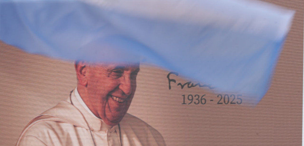 Argentina despide a Francisco con una emotiva misa ante miles de personas