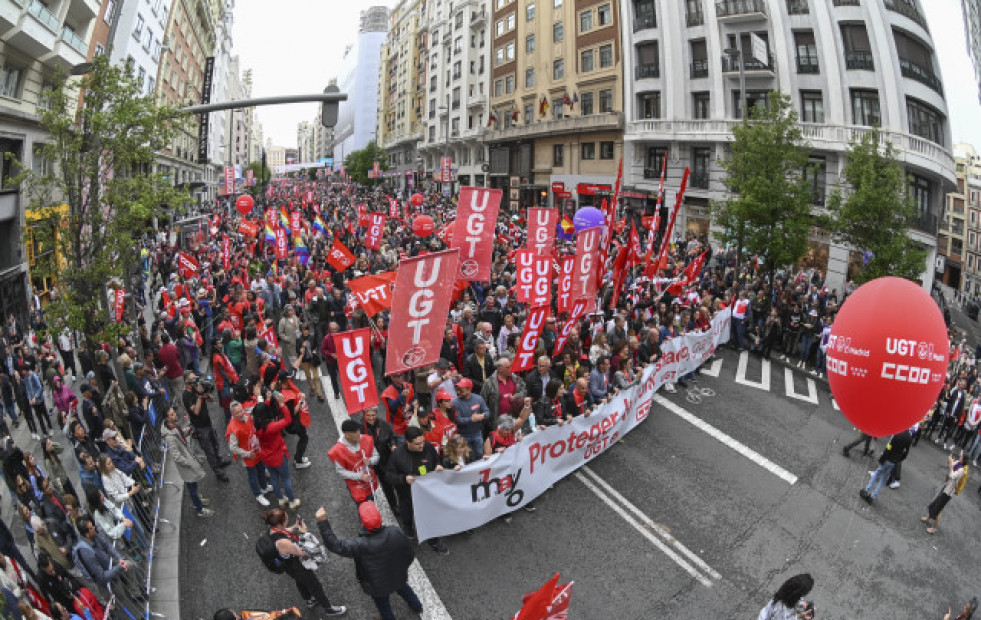 Los sindicatos claman en el Primero de Mayo por la reducción de jornada