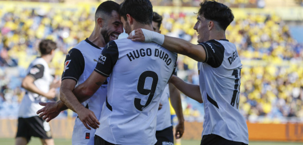 Hugo Duro impulsa al Valencia y hunde a Las Palmas (2-3)