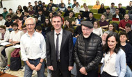 El Nobel de Física Kip Thorne imparte clase en la USC y acerca los secretos del universo a Compostela