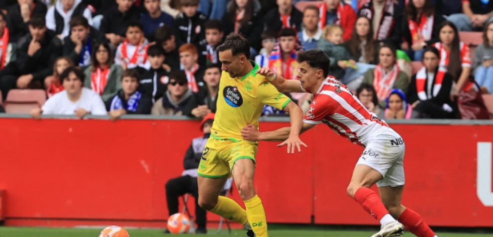 El Dépor empieza sus vacaciones en Gijón (2-1)