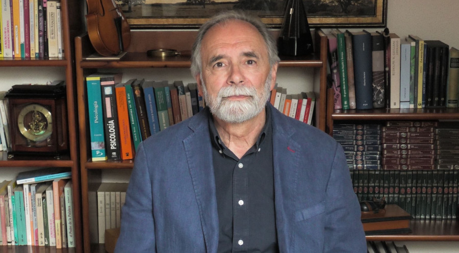 Gaspar de La Serna, psicoterapeuta: “El miedo a volar no tiene que ver con los aviones, aunque quien lo padece así lo crea”
