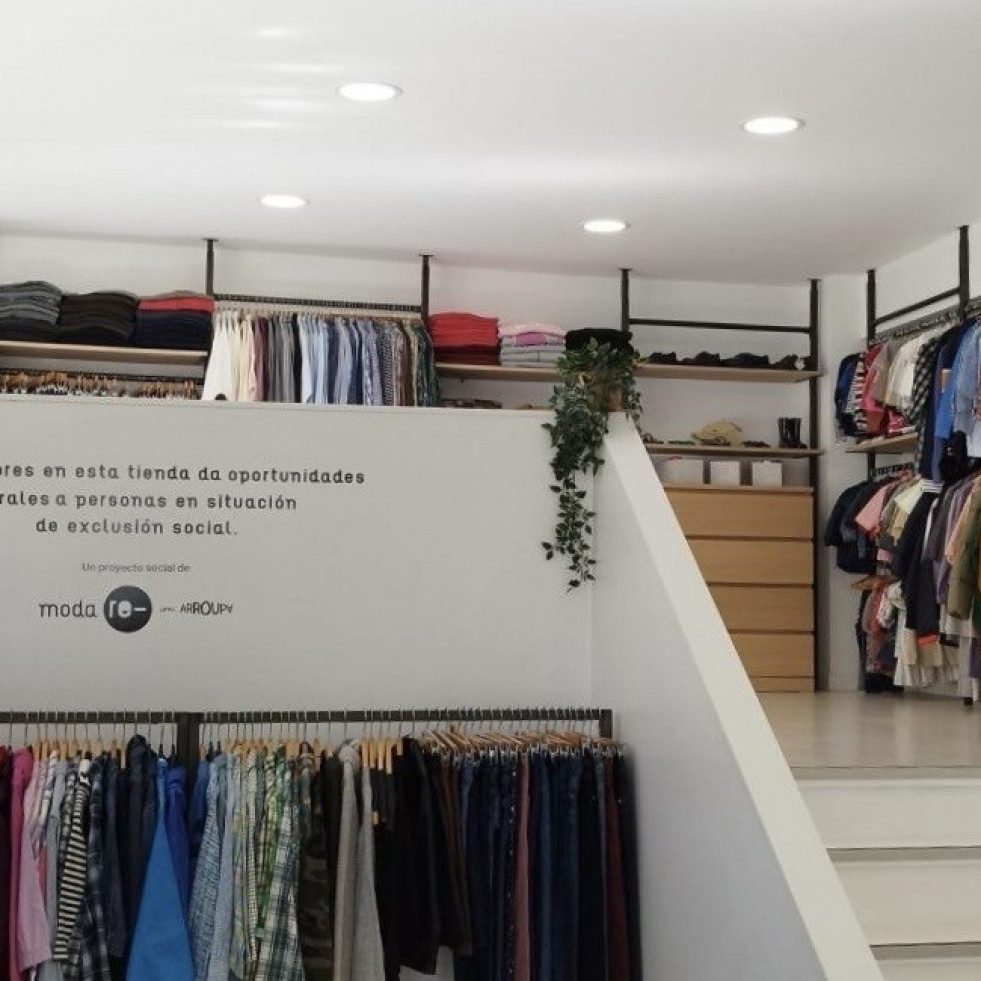 'Arroupa-Moda Re' recibe el Premio Solidarios Grupo Social ONCE Galicia 2025