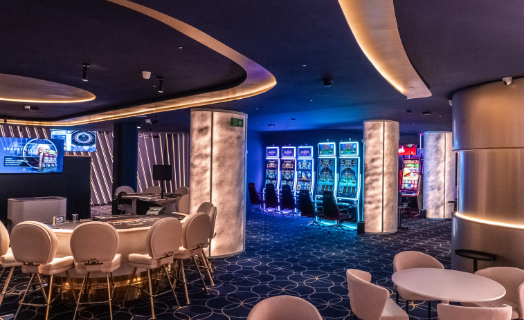 El Casino Santiago celebra hoy su inauguración