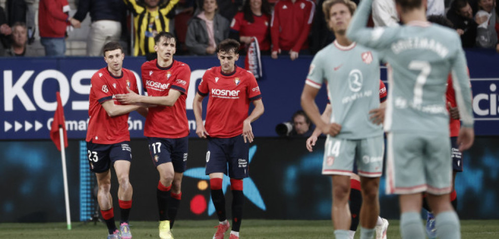 El Osasuna alimenta el sueño europeo a costa del Atlético de Madrid  (2-0)