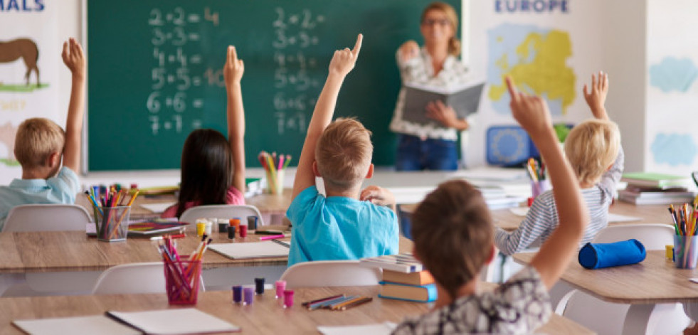 Suspenden a una profesora por su 