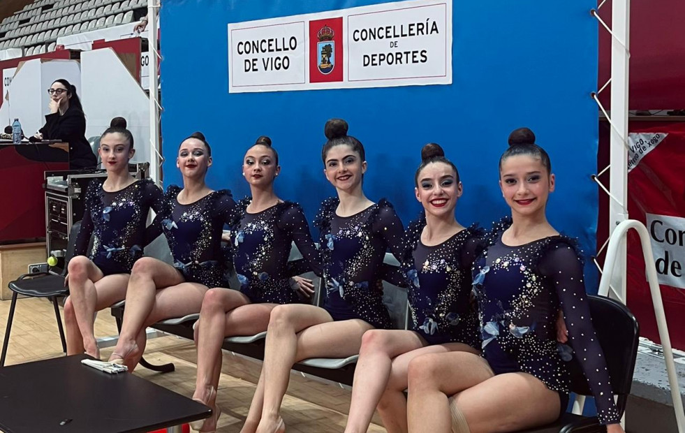 El Club Viravolta de Santiago conquista Vigo y Negreira