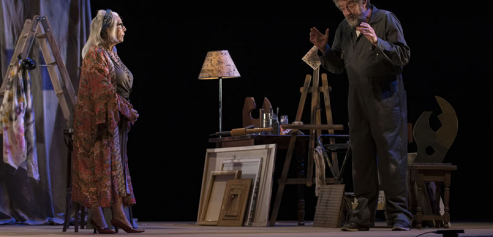 O Teatro Principal acolle este sábado o derradeiro pase de Gloria Nacional, despedida de catro anos de xira de Teatro do Noroeste