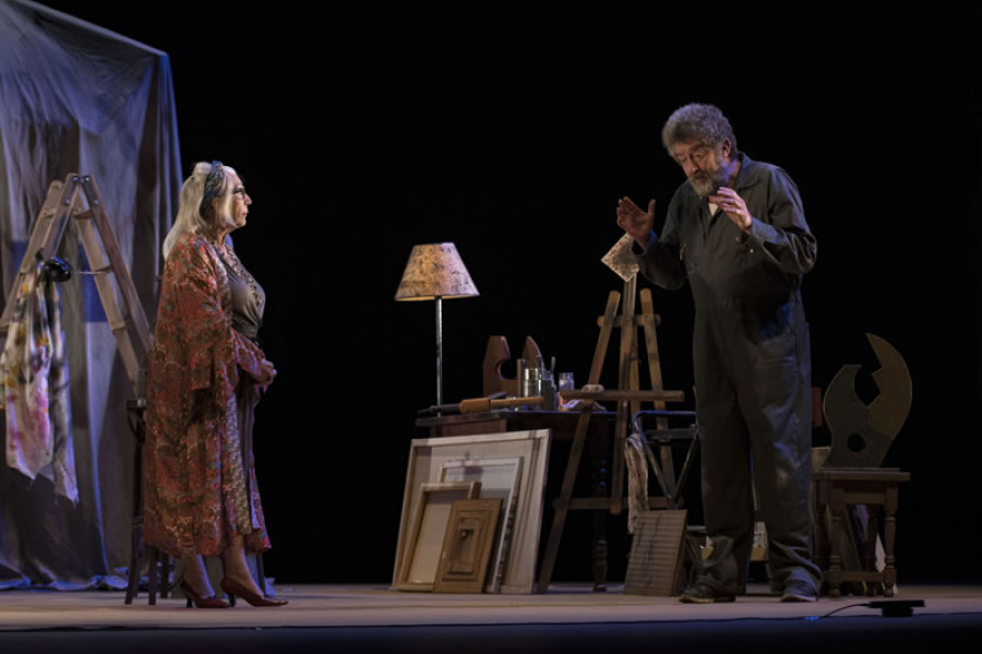 O Teatro Principal acolle este sábado o derradeiro pase de Gloria Nacional, despedida de catro anos de xira de Teatro do Noroeste