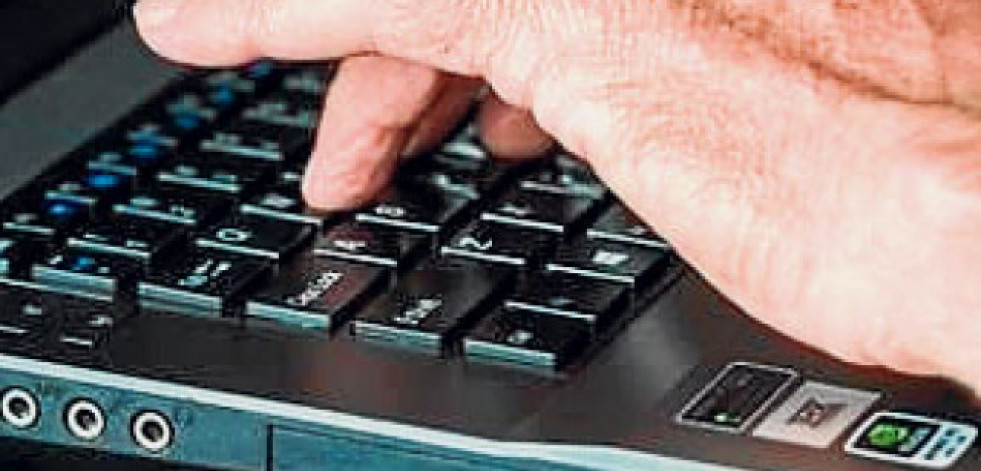 Un error informático provoca que el concurso de traslados de maestros adjudique plazas a personas que ya tenían