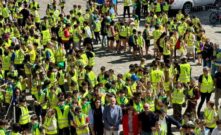 Máis de 450 escolares participan na Marcha Ciclista organizada polo departamento de Educación Viaria da Policía Local