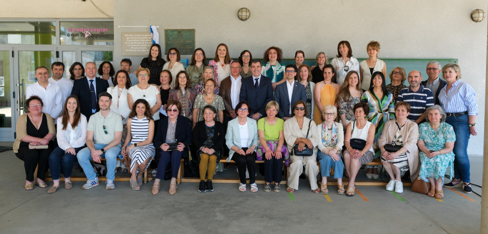 O CEIP Rosalía de Castro de Padrón celebra o seu medio século de historia