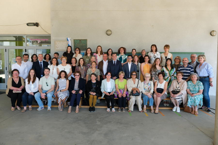 O CEIP Rosalía de Castro de Padrón celebra o seu medio século de historia