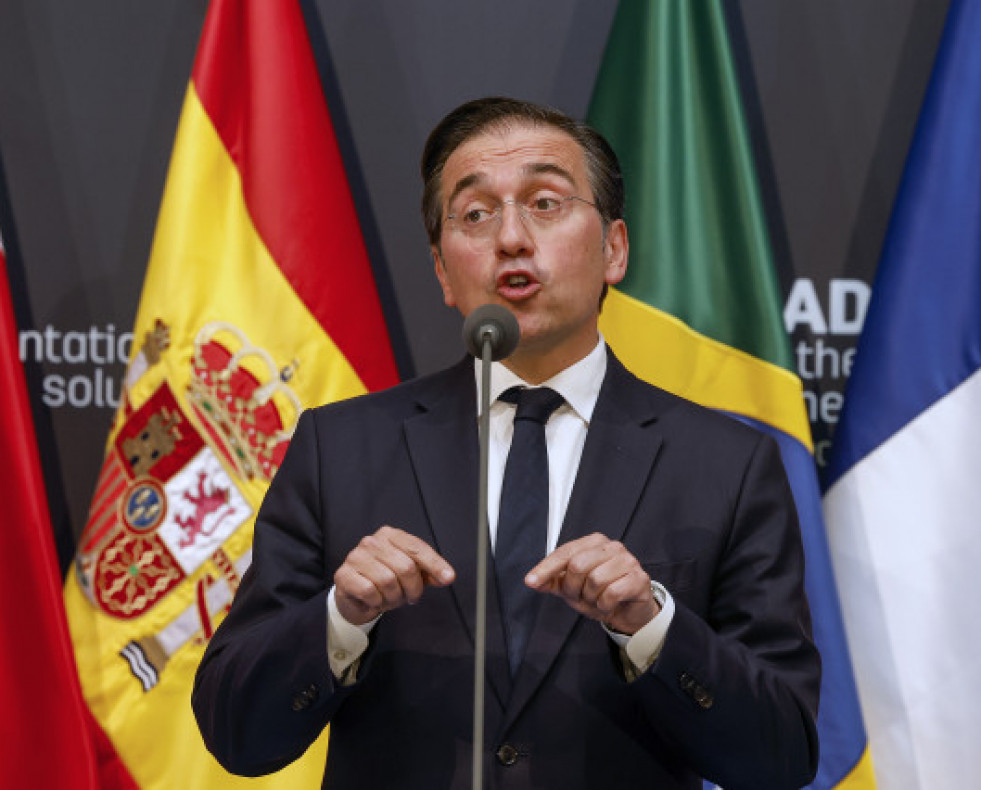 ElministrodeAsuntosExterioresUninEuropeayCooperacinJosManuelAlbares 4