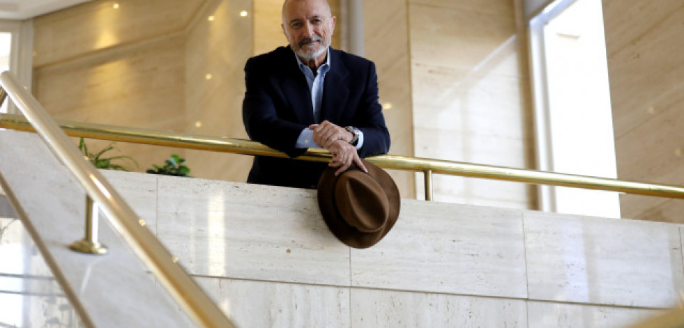 Pérez Reverte anuncia una nueva entrega del capitán Alatriste