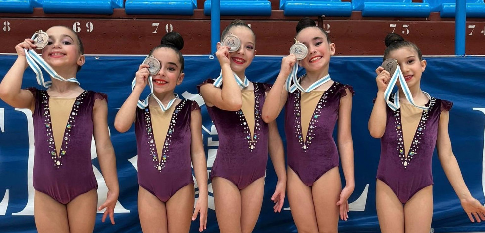 El Club Viravolta Santiago brilla en la Final Gallega Escolar de gimnasia rítmica celebrada en Ferrol