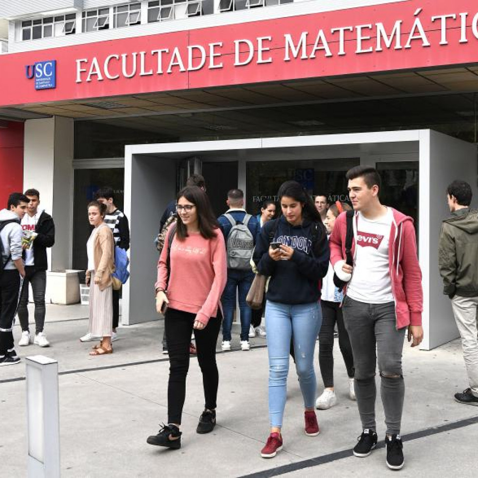 La Facultade de Matemáticas de Santiago exige a la Xunta que garantice la continuidad del máster universitario