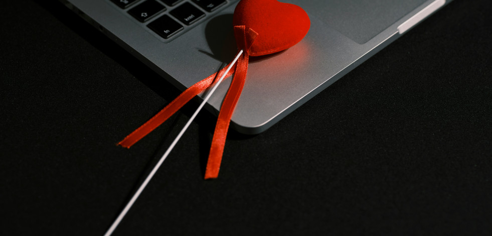 ¿Es tu amor online un fraude? La verdad que ocultan las 