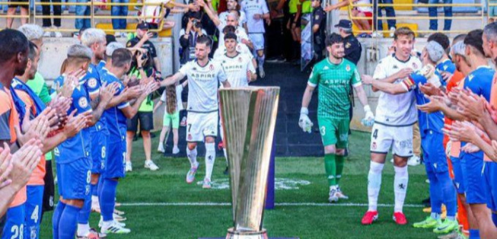 Luis Chacón, suplente en el empate en la ida de Final de Campeones entre Cultural y Ceuta (2-2)