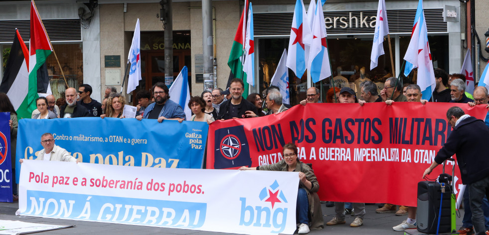 La Plataforma Galiza pola Paz clama en Santiago 