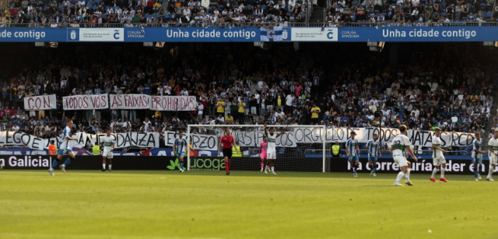 Riazor se cobra facturas entre la fiesta ajena