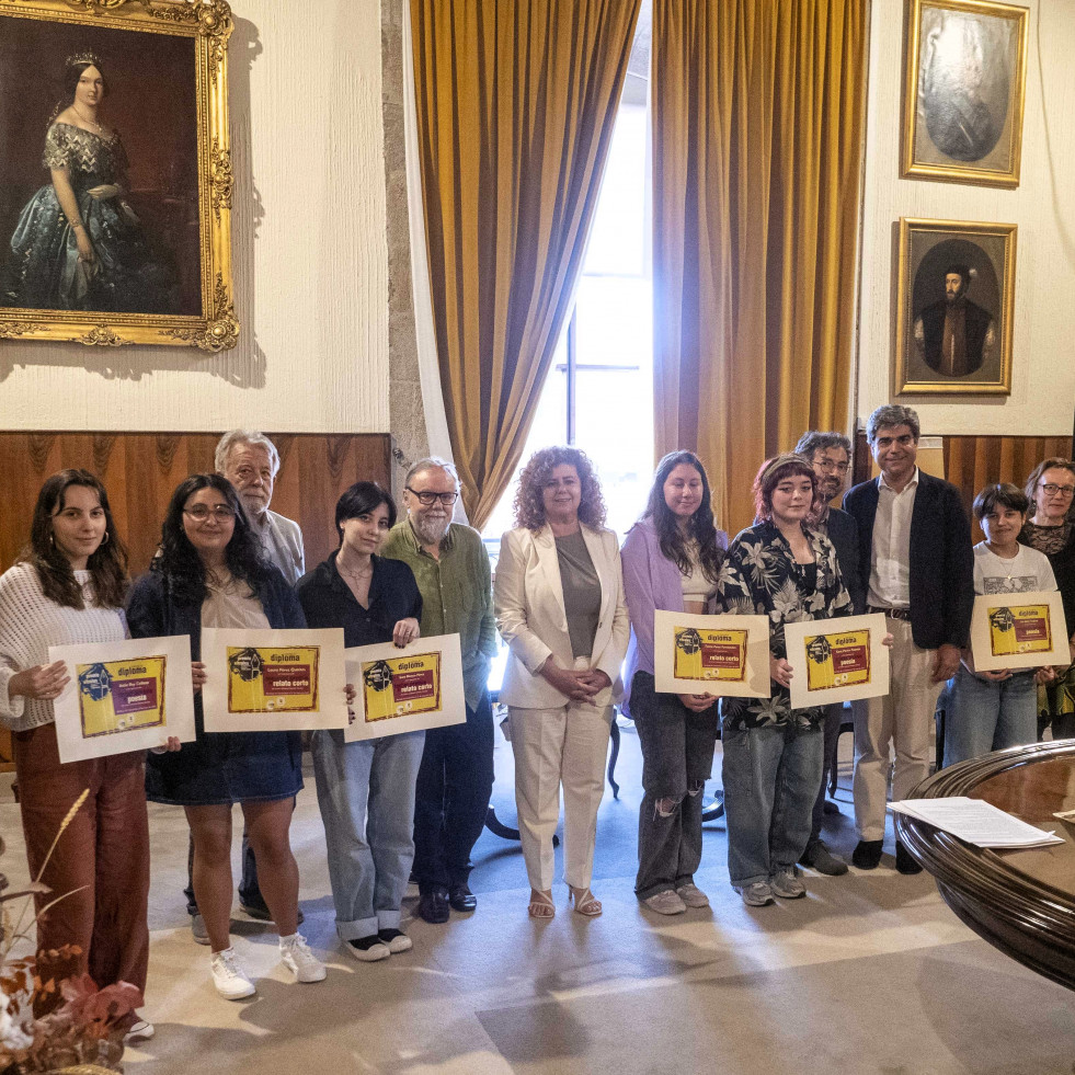 El Colegio Mayor La Estila entrega los VIII Premios Vitrales de Poesía y Relato Corto