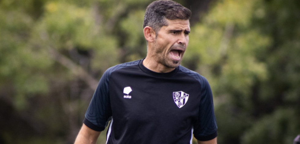 Osasuna descarta la llegada de Antonio Hidalgo, el favorito para el banquillo del Deportivo