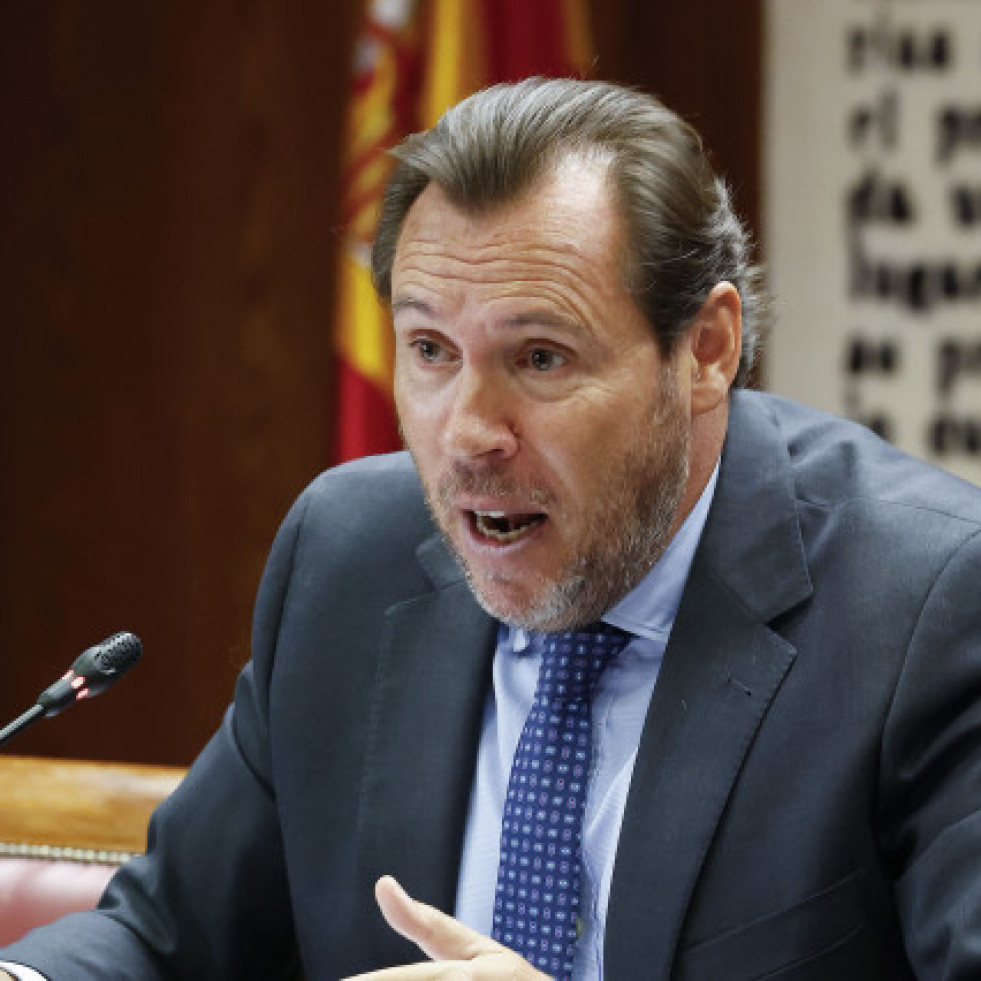 El Gobierno aprobará el martes el plan ‘Verano Joven 2025’ con descuentos para tren y autobús