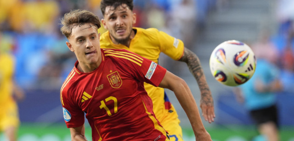 España se abona a la épica para rozar los cuartos (2-1)