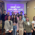 Foto de familia de todos los participantes del certamen