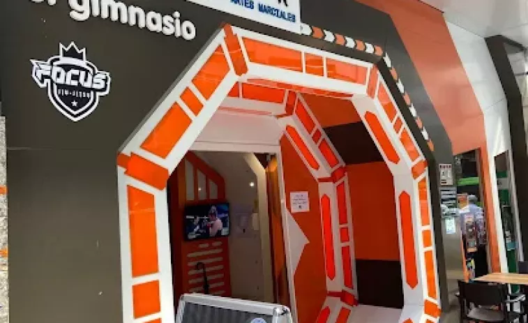 Uno de los autores del robo en un gimnasio del Ensanche compostelano ingresará en prisión tras ser condenado por la Justicia