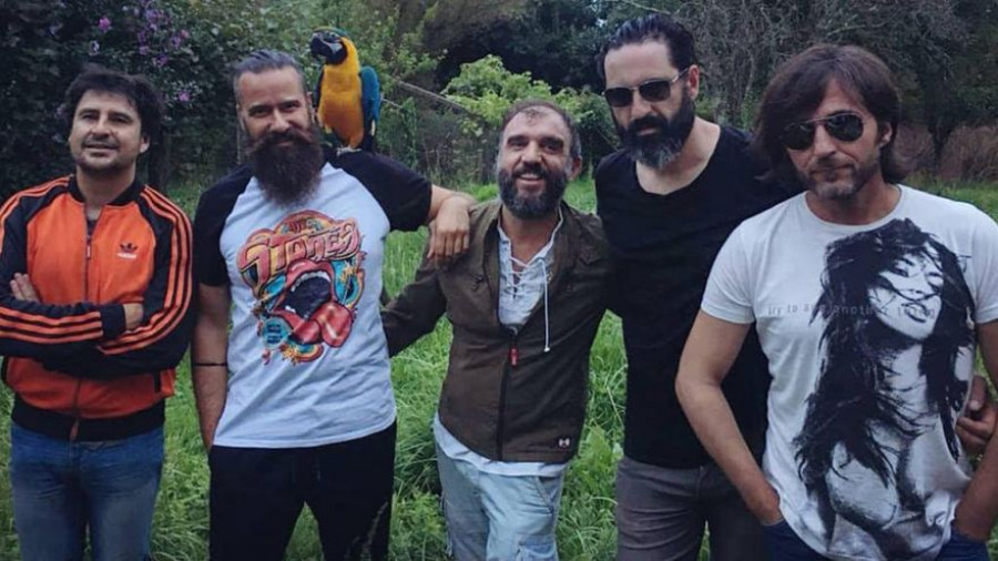 Heredeiros da Crus firma su nuevo disco este sábado en El Corte Inglés de Santiago