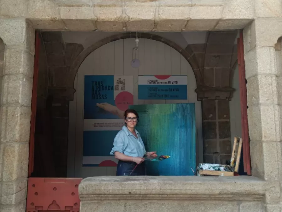 Pintura en directo e presentación literaria: dobre plan cultural en Santiago este 24 de xuño