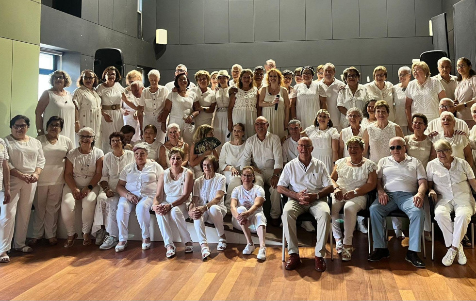 O Concello de Brión celebrou a súa clásica festa ibicenca