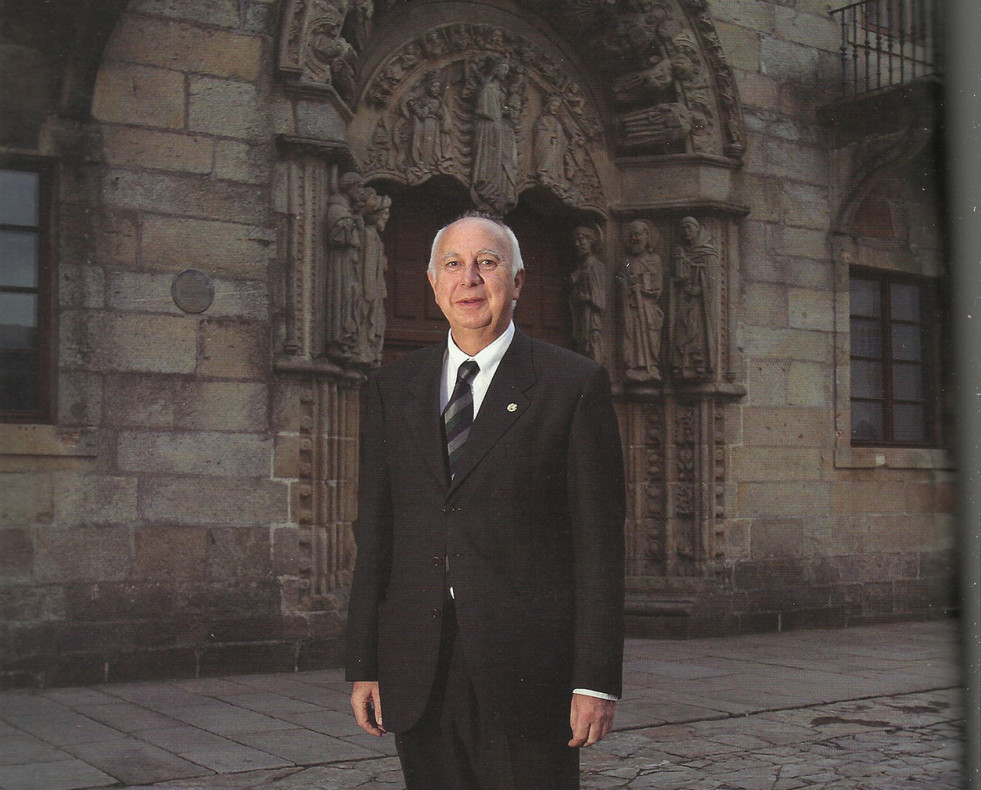 Juan Casares Long
