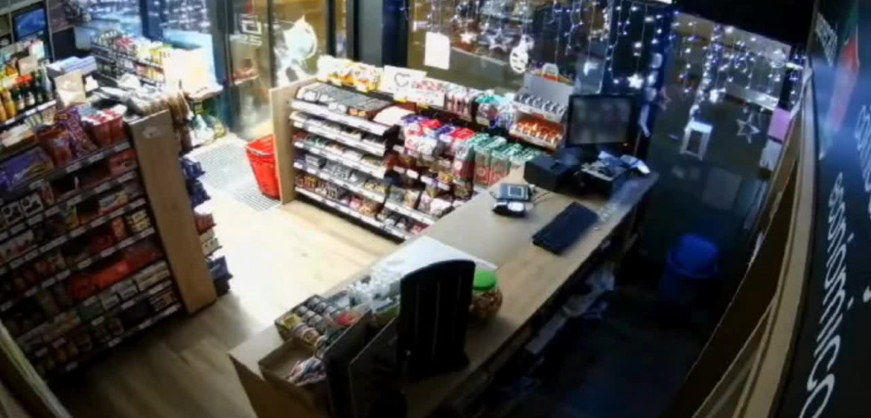 Desarticulada en Santiago una banda que cometió 51 robos en comercios de diferentes puntos de Galicia