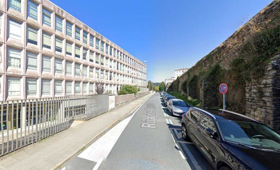 Nuevo corte de tráfico en Santiago: esta calle permanecerá cerrada del 30 de junio al 19 de julio por obras en un muro