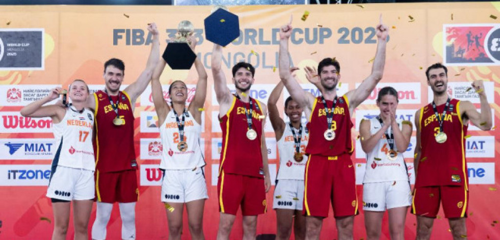 El coruñés Carlos Martínez hace cima en el Mundial