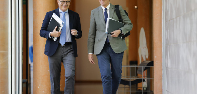 Galicia solicitará formalmente as competencias sobre os permisos de traballo e estudos a estranxeiros