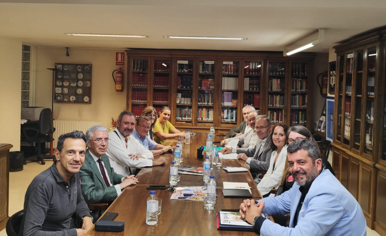 El Foro Cívico de Compostela rechaza la creación de nuevas facultades de Medicina en Galicia