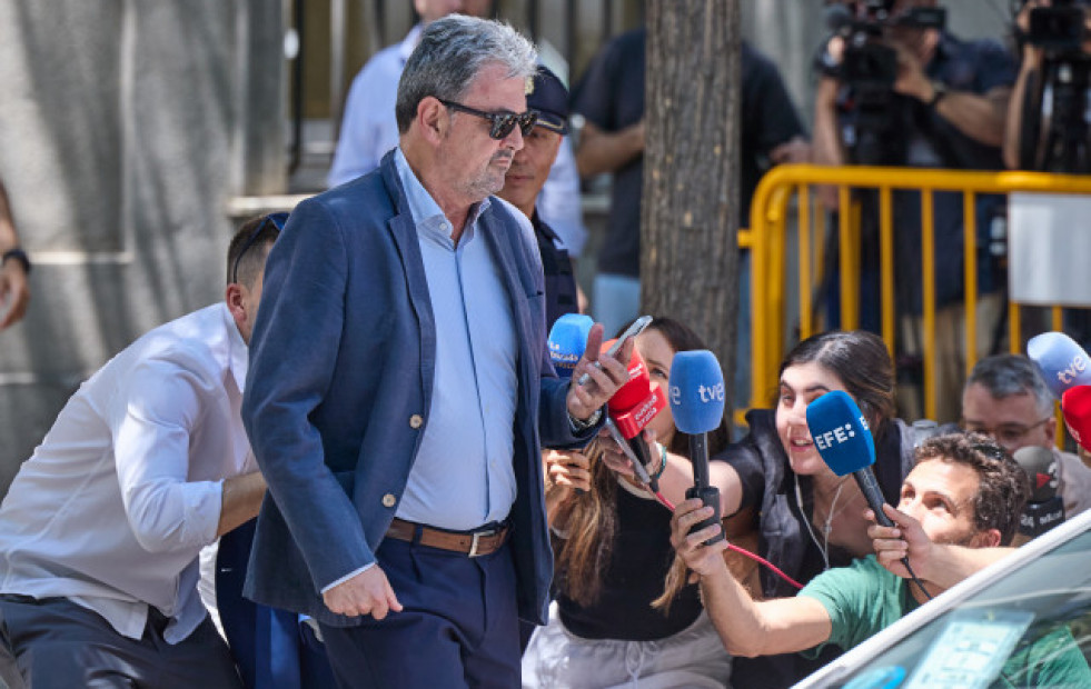 Antxón niega mordidas, desliga a Cerdán de Servinabar y reconoce pagos a Koldo como comisionista