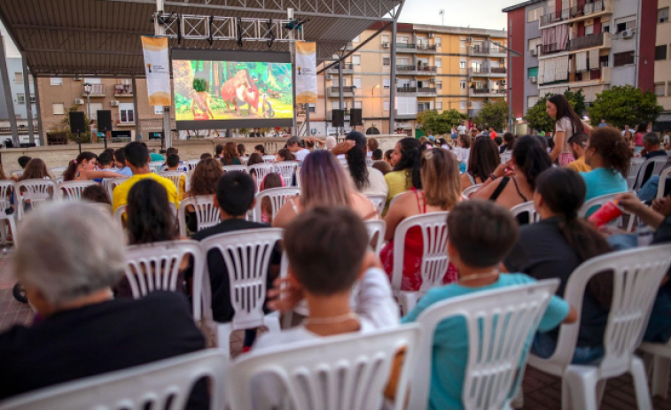 'Compostela máis Solidaria' pecha con dúas sesións de cine ao aire libre